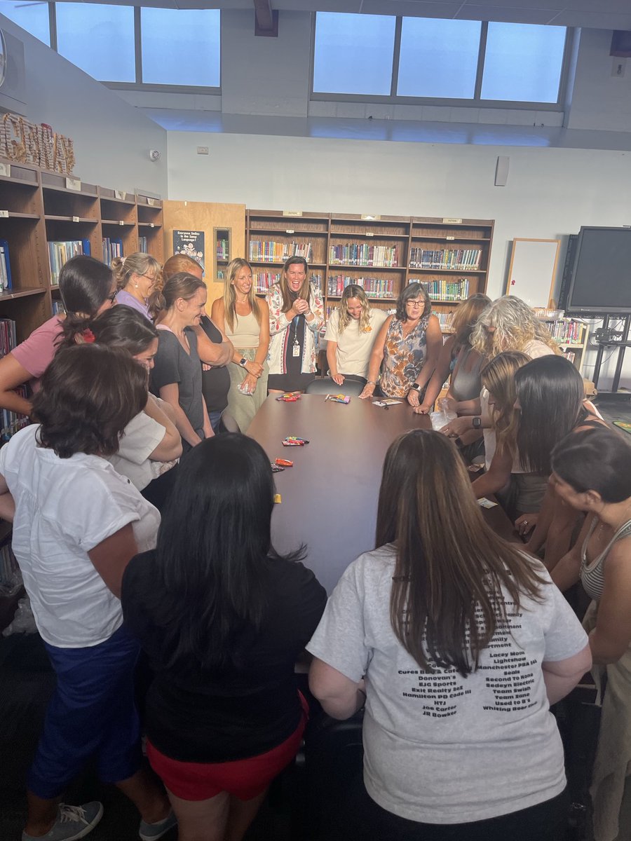 #LockIn at RES!  Getting ready for a great year ahead! #MakingPositiveWaves