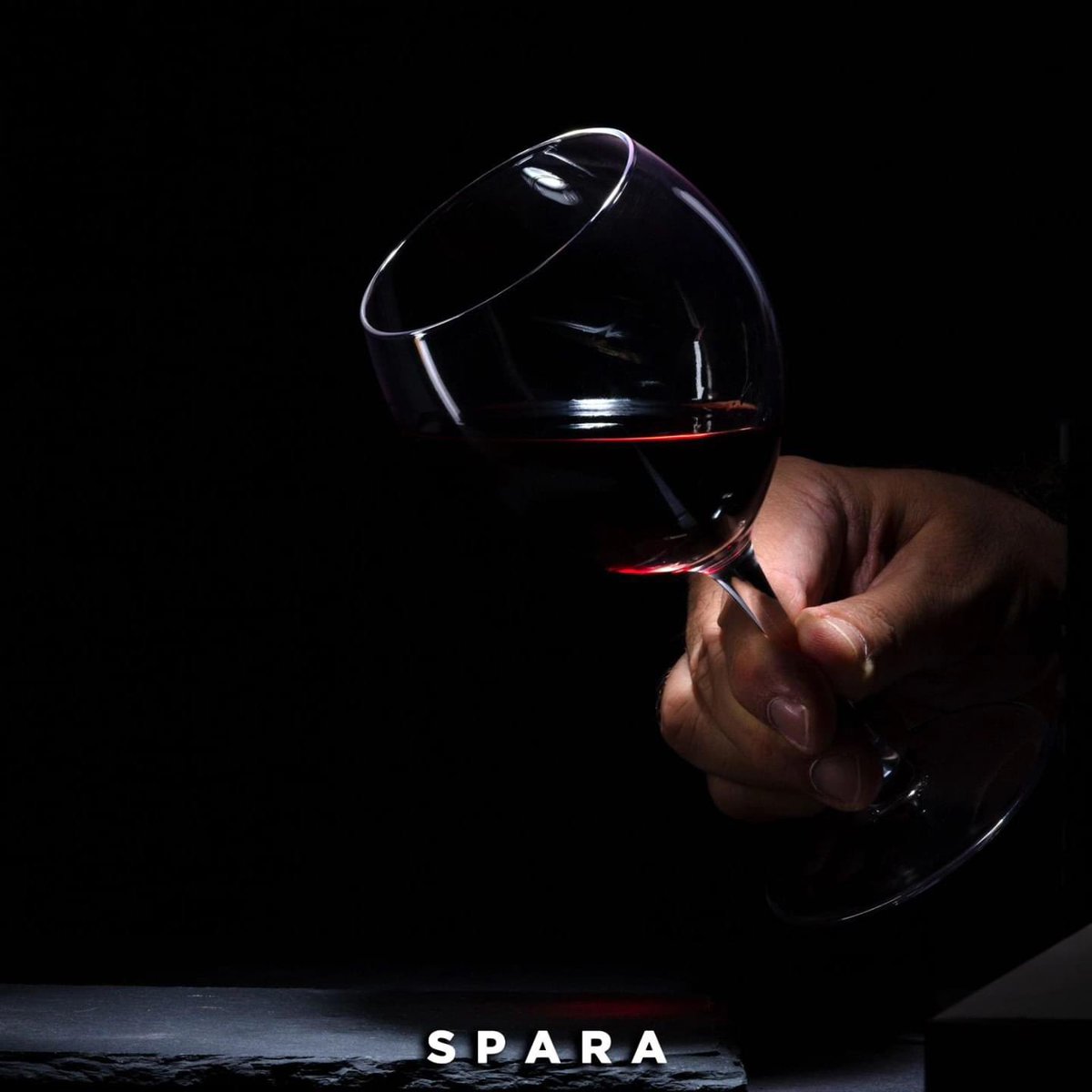 La elegancia va más allá de lo que usas... 

#Spara de venta en Selecto <a href="/Chedrauioficial/">Chedraui</a> #Fresko #CityMarket #LaComer y <a href="/amazonmex/">Amazon México</a> 

#Vino <a href="/maiteperroni/">Maite Perroni B.</a> #VinoRosado #VinoArgentino #Rosé #México #CDMX