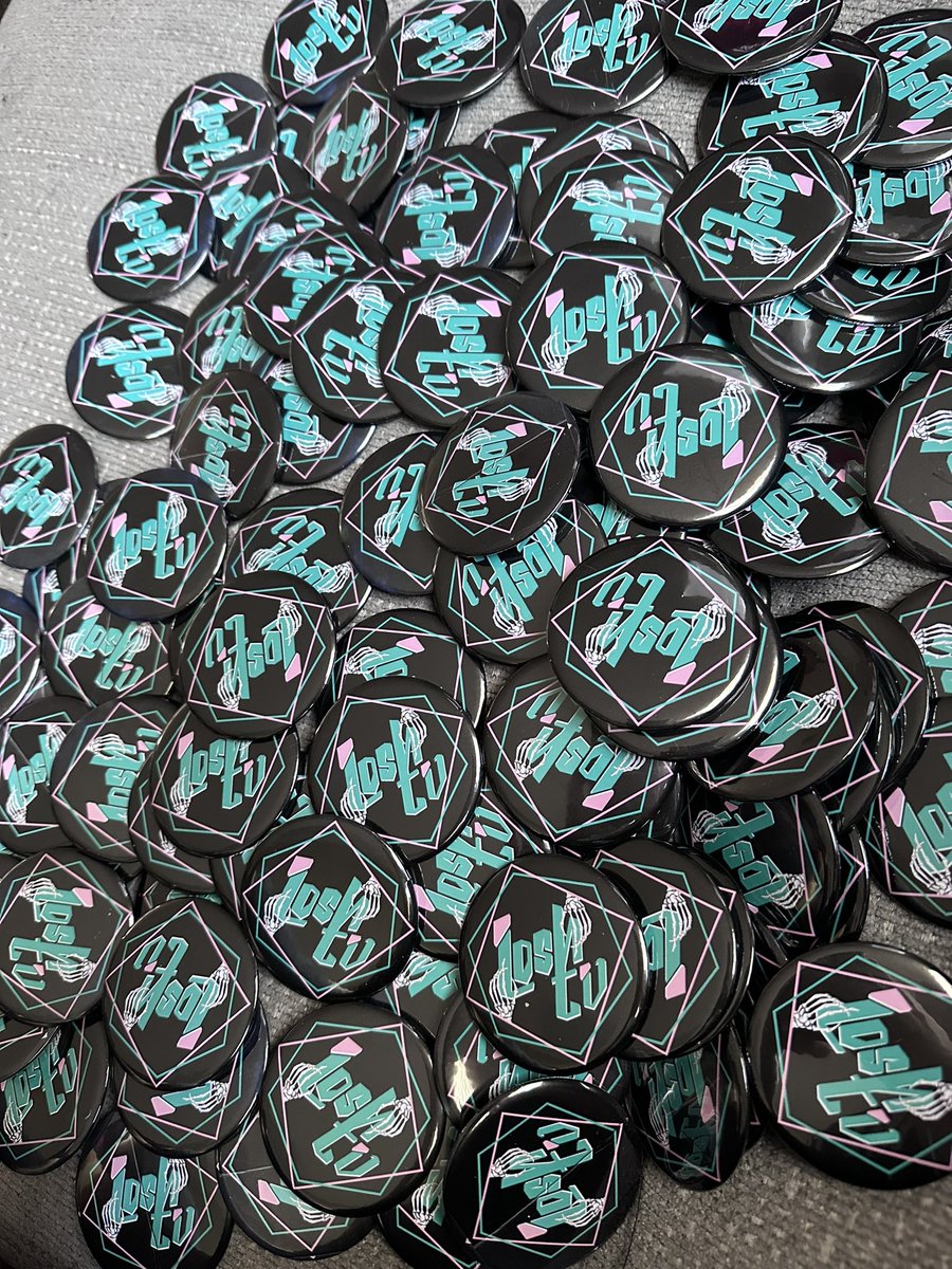 FreaksDesign tweet media