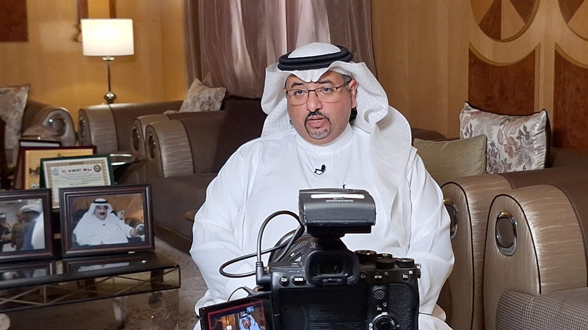 يعرض برنامج mbc في أسبوع <a href="/MBCinaWeek/">في أسبوع MBC</a> اليوم الجمعة فقرة خاصة عن والدي #فهد_الحمود رحمه الله رحمةً واسعة ، أحد الشخصيات الإعلامية التي خدمت الوطن ..
أشكر فريق عمل البرنامج #MBCinAweek على هذه اللفتة الكريمة.

<a href="/da7m_TV/">عبدالرحمن عبدالله</a> 
<a href="/TaghridAlhowish/">تغريد الهويش</a> 
<a href="/Az_Alfadli/">عبدالعزيز الفضلي🇸🇦</a> 
<a href="/PartOfYoussef/">يوسف الغنامي</a> 
<a href="/or_elham/">Elham Aloraini إلهام العريني</a>