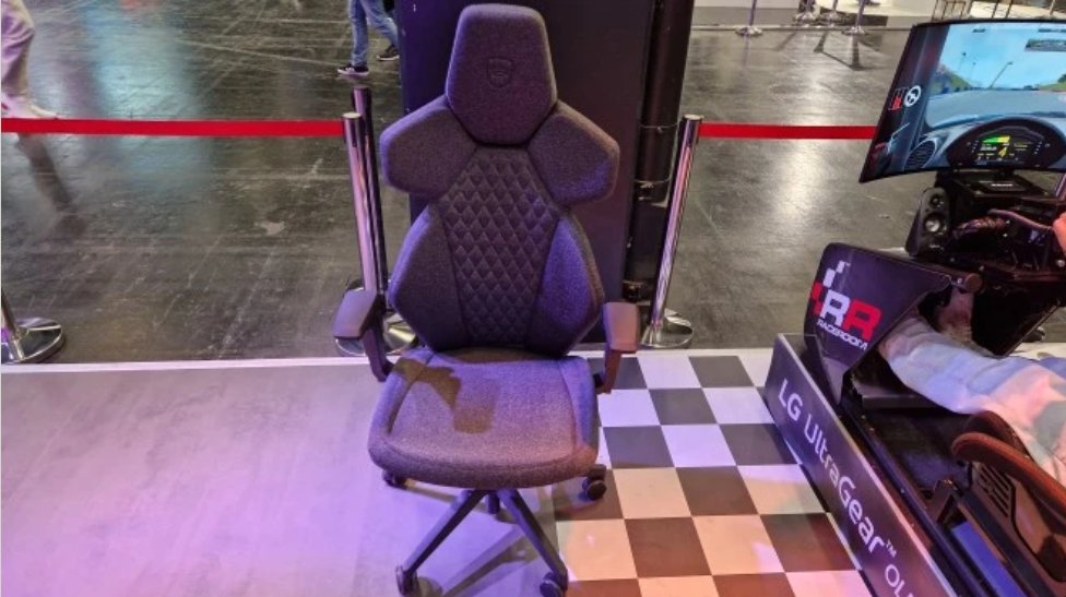 Cowcotland (@cowcotland) on Twitter photo Du style et du confort, la nouvelle chaise DAWN de <a href="/noblechairsFR/">noblechairs France</a> nous a fortement séduite lors de notre rapide test sur la Gamescom !
Nous n'avons pas d'infos sur la disponibilité, mais on a entendu dire qu'un exemplaire était à gagner ! 🤐
👉bit.ly/4cH2ueW Du style et du confort, la nouvelle chaise DAWN de <a href="/noblechairsFR/">noblechairs France</a> nous a fortement séduite lors de notre rapide test sur la Gamescom !
Nous n'avons pas d'infos sur la disponibilité, mais on a entendu dire qu'un exemplaire était à gagner ! 🤐
👉bit.ly/4cH2ueW