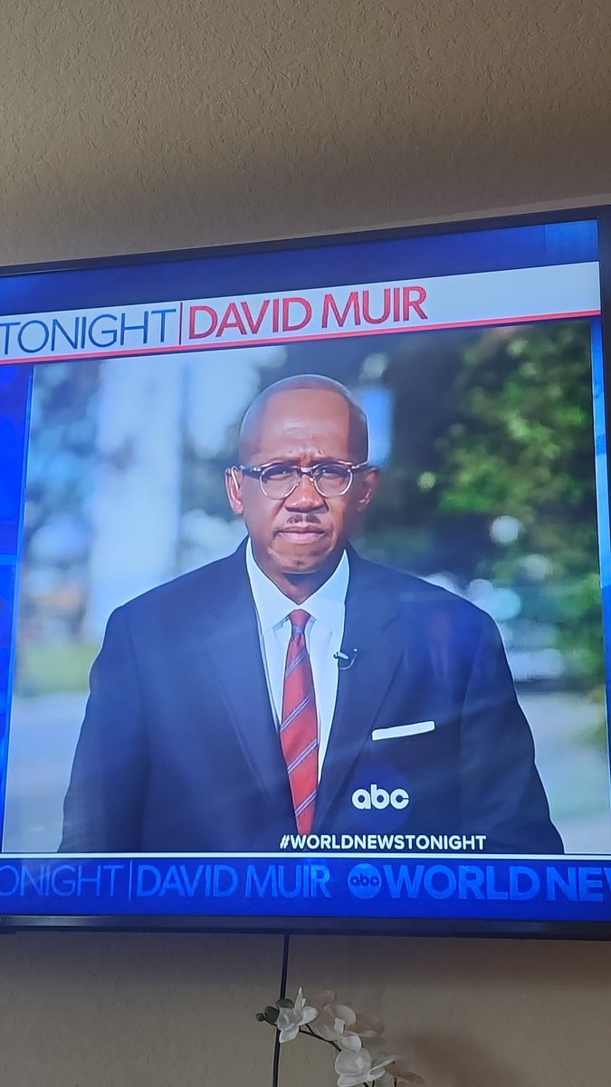 TruthTheMessiah's tweet image. Bruh 😂 @ABC #WorldNewsTonight