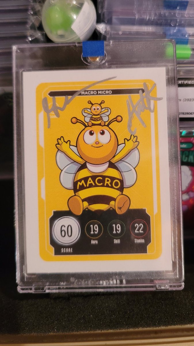 Bryce's Collectibles (@brycecollects89) on Twitter photo Got this at #Veecon23 & don't really wanna part with it, but I wanna own 1st Veefriend NFT. It's overdue! Flip life is in DNA, so I wanted to see what happens. We'll meet again & get another! My PFP needs to be updated. Love yall 🙏💙 DM Signed by <a href="/garyvee/">Gary Vaynerchuk</a> <a href="/krainak/">Andy Krainak</a> #veefreinds Got this at #Veecon23 & don't really wanna part with it, but I wanna own 1st Veefriend NFT. It's overdue! Flip life is in DNA, so I wanted to see what happens. We'll meet again & get another! My PFP needs to be updated. Love yall 🙏💙 DM Signed by <a href="/garyvee/">Gary Vaynerchuk</a> <a href="/krainak/">Andy Krainak</a> #veefreinds