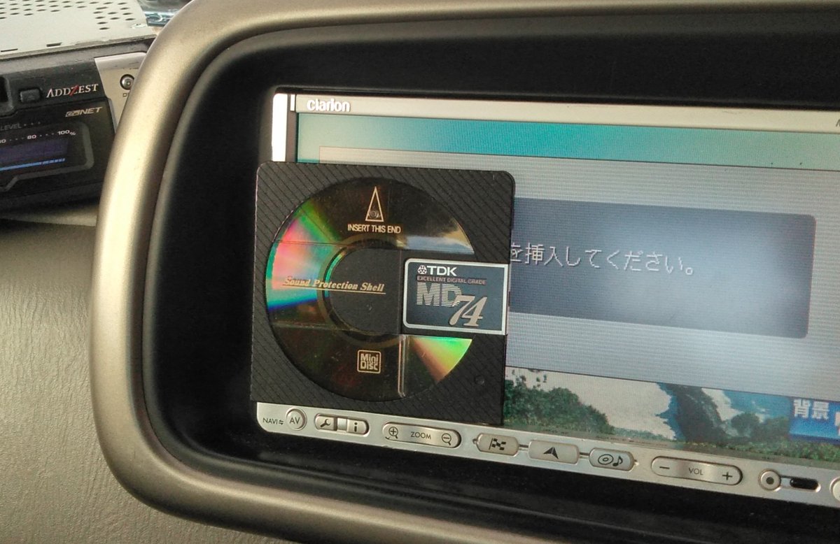 xjrxMHTamYN2ldR's tweet photo. #ADDZEST
#CeNET
#ディアスワゴン
#TW2
古いClarionのハードディスクナビが
CeNET対応だったのはラッキーで
手持ちのADDZEST製品から
MDプレーヤーをドッキング♬
これでディアスもMD聴ける(笑) https://t.co/9TSDeHzysX