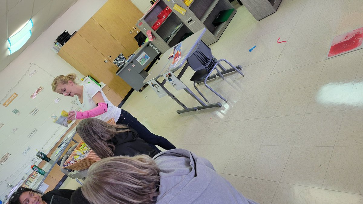 Amy Slobodecki tweet media