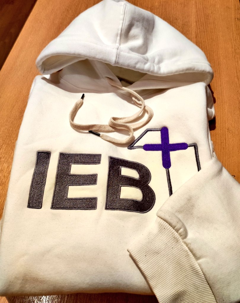 trader_teddy's tweet photo. 🎁🎁🎁 Nuevo sorteo de dos tremendos buzos de @IebMas en #CafeMacondo!!!!

Requisitos para participar:

✅ Seguir a @Cafe_Macondo @LaninMZ y @trader_teddy

✅ Porner me gusta y hacer RT a este post.

✅ Suscribirse al canal de Youtube de Café Macondo: https://t.co/8WwVv1BBGT https://t.co/7hYkCGa60f