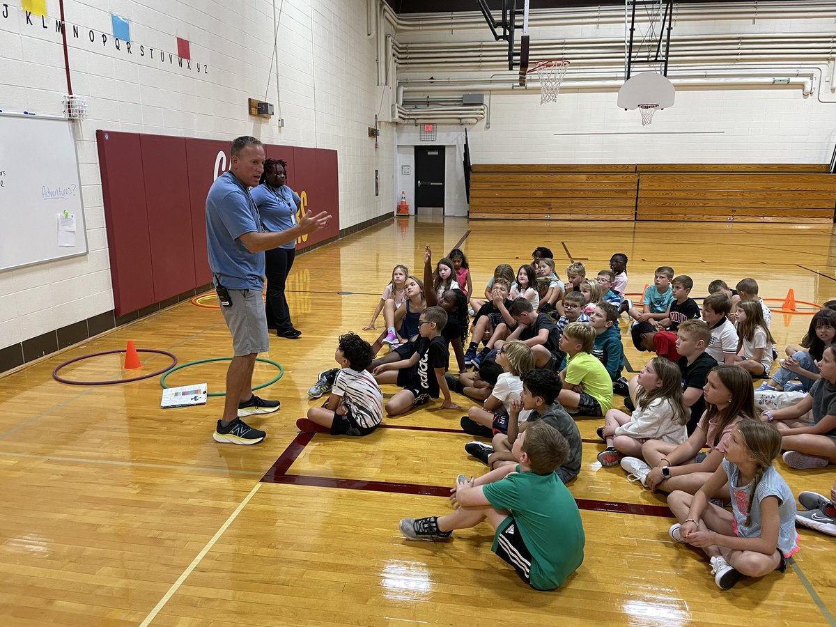 RickyInnocenti's tweet photo. The energy is back in the building! A great first day of school for our @Chelsea_Tigers.  Looking forward to the journey that is ahead!  @fsd157c #WeAreChelsea https://t.co/5Klm0dSAb8