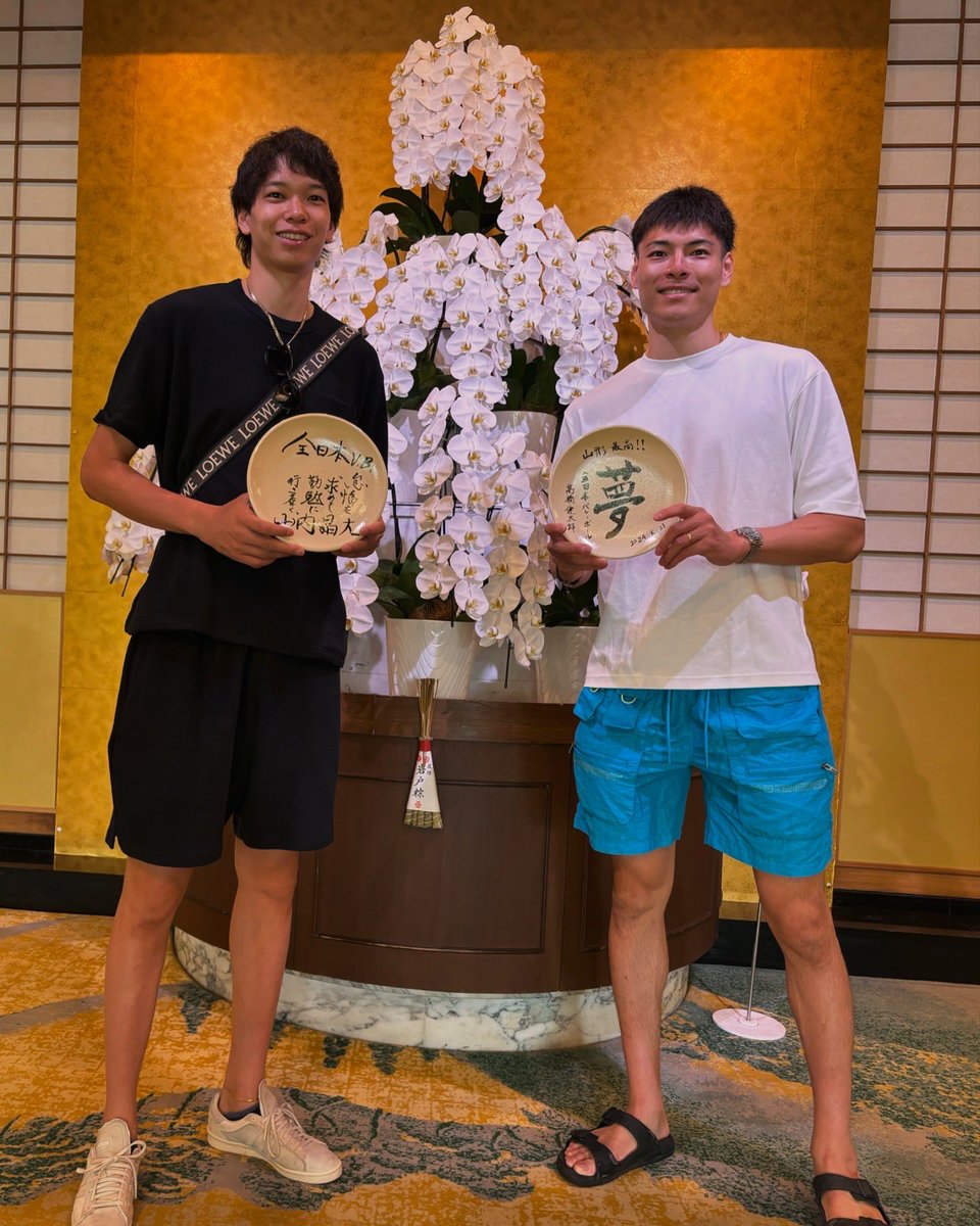 akihiroooo1130's tweet image. -山形.仙台-旅

健太郎の実家にお邪魔して
旅館にも一緒に行きました🍒

藤井さんのお墓参りに行って
挨拶してきました！

#山形
#仙台