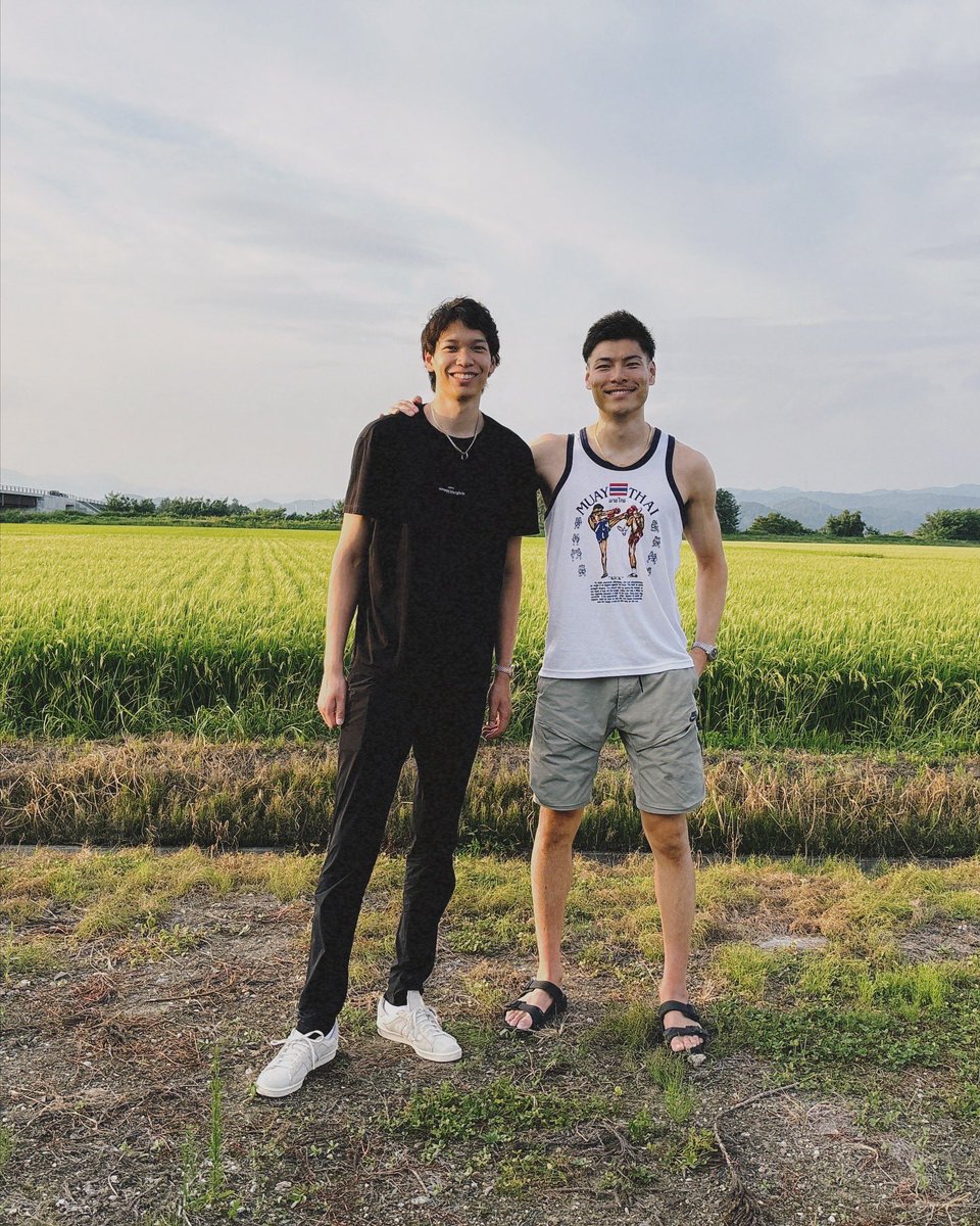 akihiroooo1130's tweet image. -山形.仙台-旅

健太郎の実家にお邪魔して
旅館にも一緒に行きました🍒

藤井さんのお墓参りに行って
挨拶してきました！

#山形
#仙台