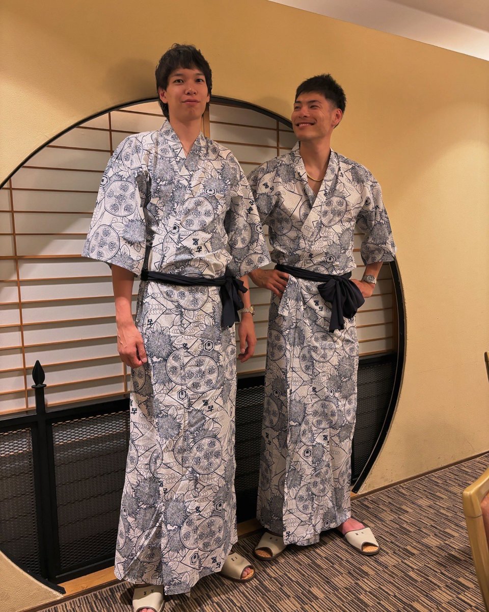 akihiroooo1130's tweet image. -山形.仙台-旅

健太郎の実家にお邪魔して
旅館にも一緒に行きました🍒

藤井さんのお墓参りに行って
挨拶してきました！

#山形
#仙台