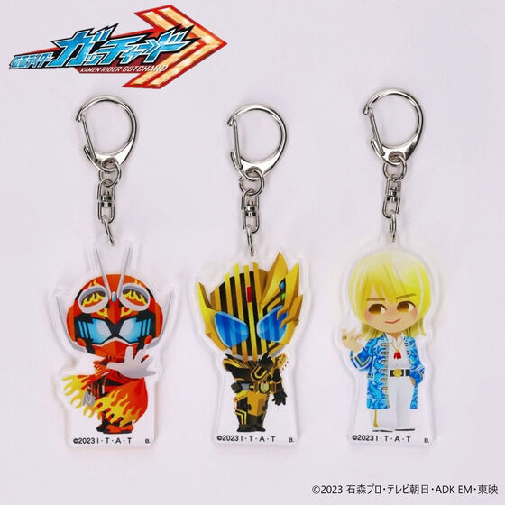Kaya❤️ レインボークォーツ　ハンドカット14kgfチャーム 仮面ライダーガッチャード』 各キャラクターをかわいくデフォルメ