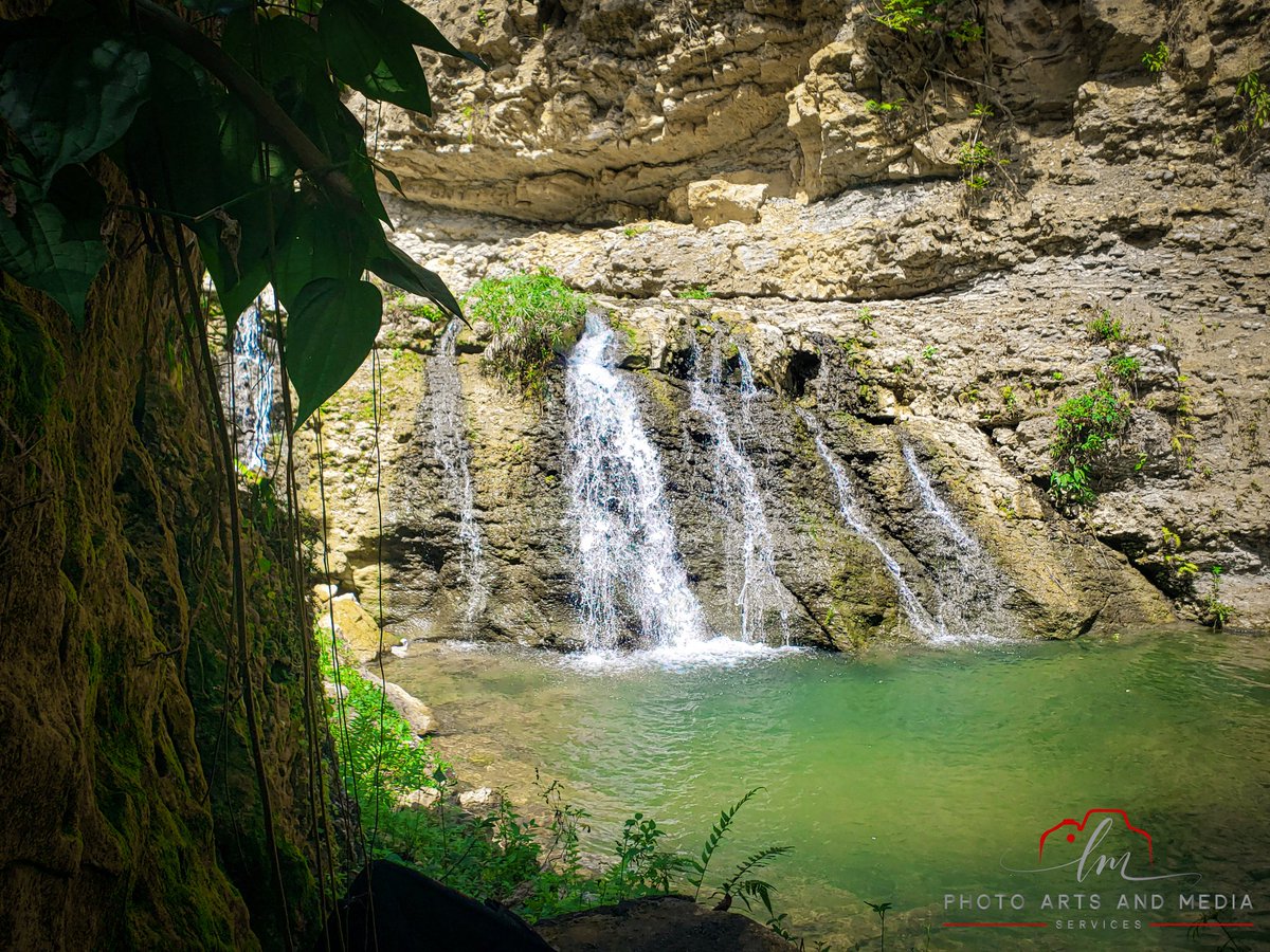 LMPhotographyJA's tweet image. Chill spot, Clarendon Jamaica #River #landscape #funspot #LMPhotoJa