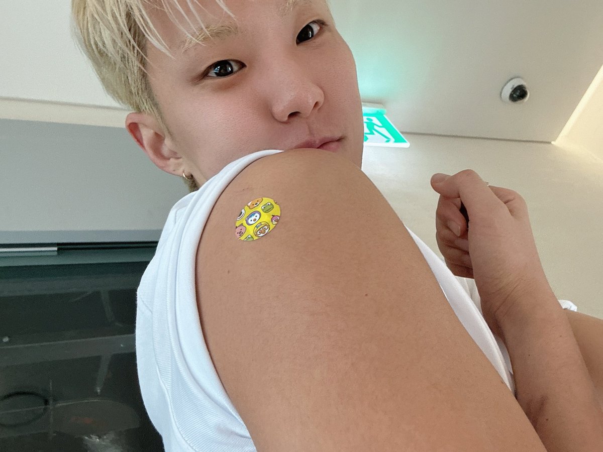 svtranslation's tweet photo. 240823 #hoshi 🌟

🐯 ♥️

#호시 @pledis_17 https://t.co/5QkcSeUEVV