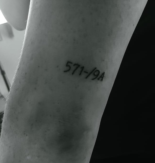 Volver a... 571-/9A