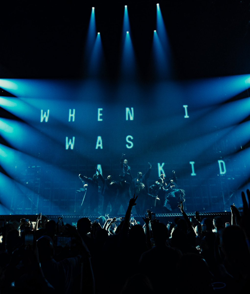 Night 2 <a href="/Usher/">Usher Raymond IV</a>