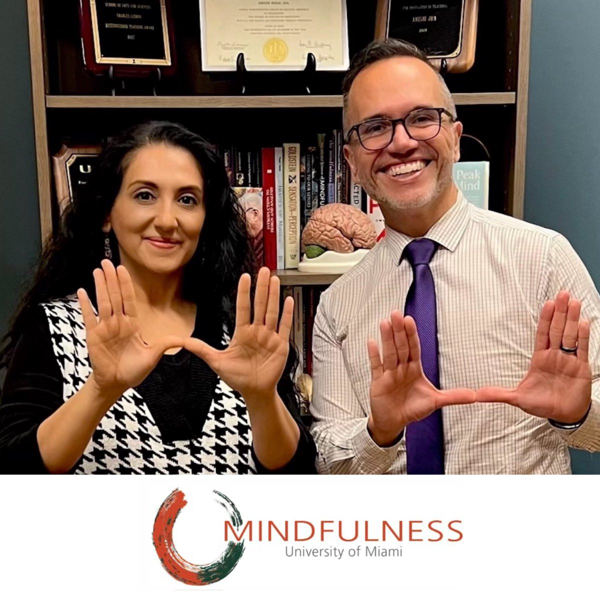 Amishi Jha (@amishijha) on Twitter photo Thank you for visiting us at the #jhalab, @umiamiprovostprado! Fruitful discussion on building a more MindfulU! 💚🧡#gocanes <a href="/umindfulness/">UMINDFULNESS</a> <a href="/UMiamiPsych/">UMiami-Psychology</a> Thank you for visiting us at the #jhalab, @umiamiprovostprado! Fruitful discussion on building a more MindfulU! 💚🧡#gocanes <a href="/umindfulness/">UMINDFULNESS</a> <a href="/UMiamiPsych/">UMiami-Psychology</a>