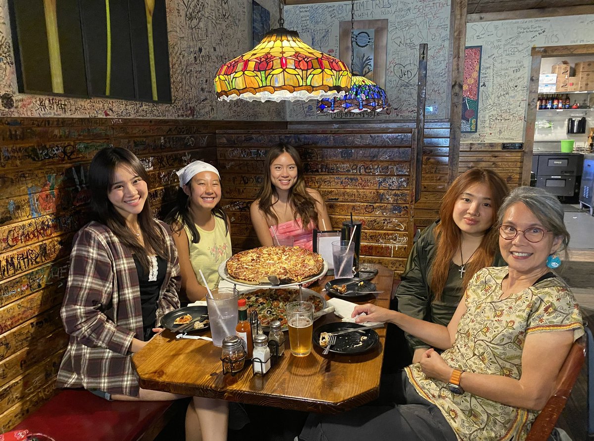 IUAsianCultureCenter tweet media