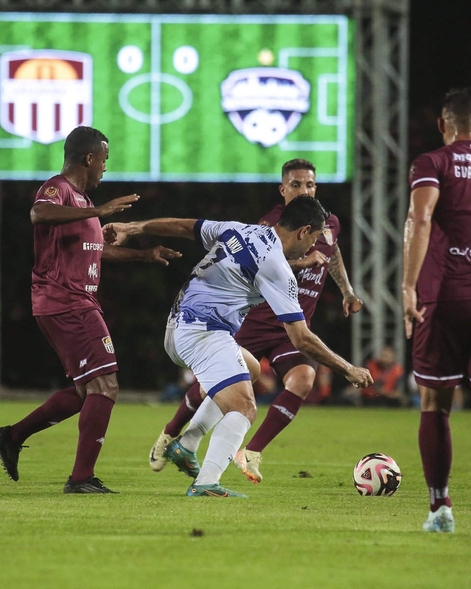 Torneo Clausura | J5 | 26’ ⏰|

<a href="/Carabobo_FC/">Carabobo Fútbol Club</a> 0-0 #MetropolitanosFC

Tremenda calidad la de <a href="/MikuFedor/">Nicolás MIKU Fedor</a> 🔥🙌

📸 <a href="/LeonelTellez10/">Leonel Tellez</a> 

#SiempreVioleta🟣 
#LigaGrupoJHS