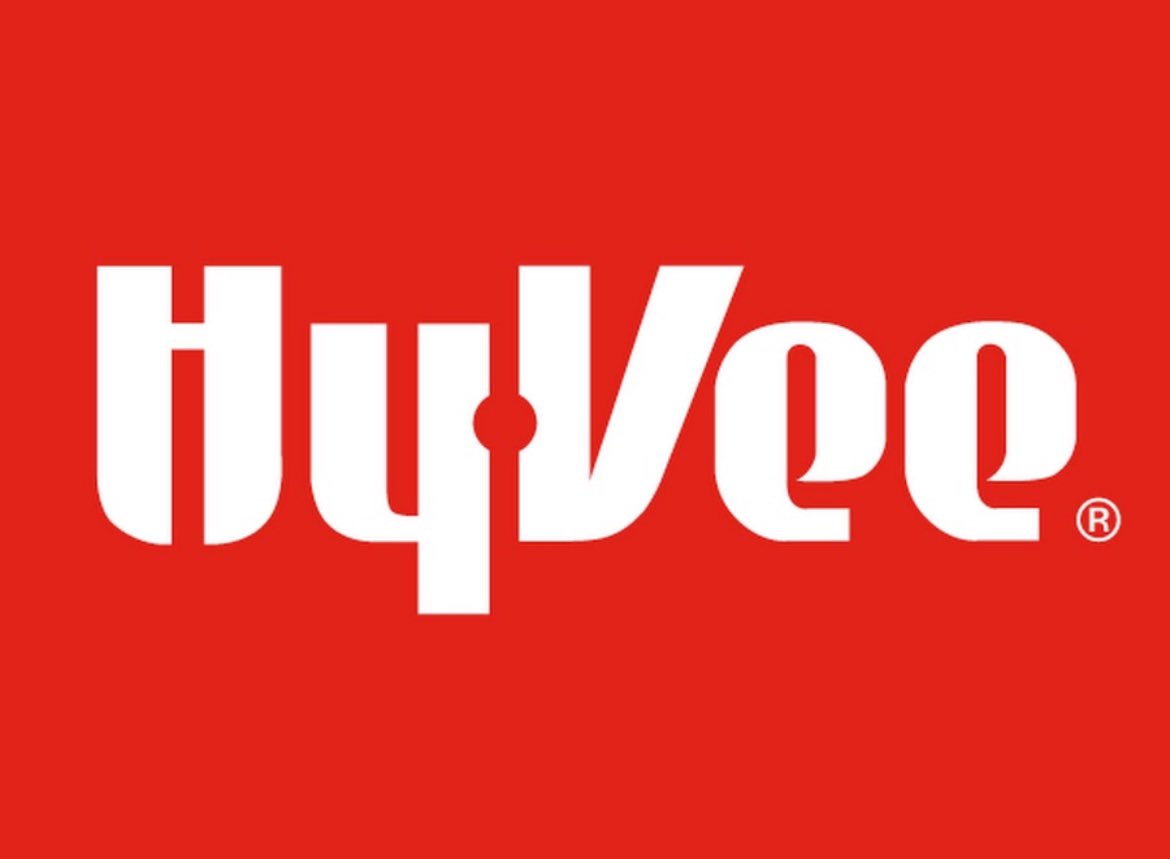 CoachDieds's tweet photo. Please stop by the Oakdale HyVee for Ribfest tomorrow from 3-7 to support our program! https://t.co/IXnTgh8JTI
