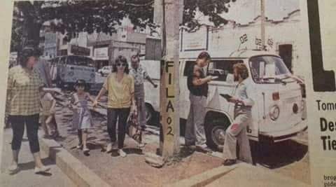 VictorSanoro's tweet photo. Extinto transporte en la ciudad.
#acolor #GDLAntigua 📷 https://t.co/344UdKRCZL