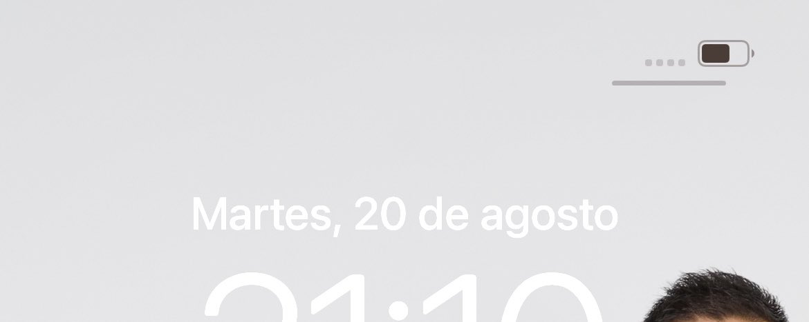 Pawi271987's tweet photo. Me porté a @entel porque me dijeron que era la mejor compañía y aquí estoy … sin señal de nada.. https://t.co/xqgj8s5uiy