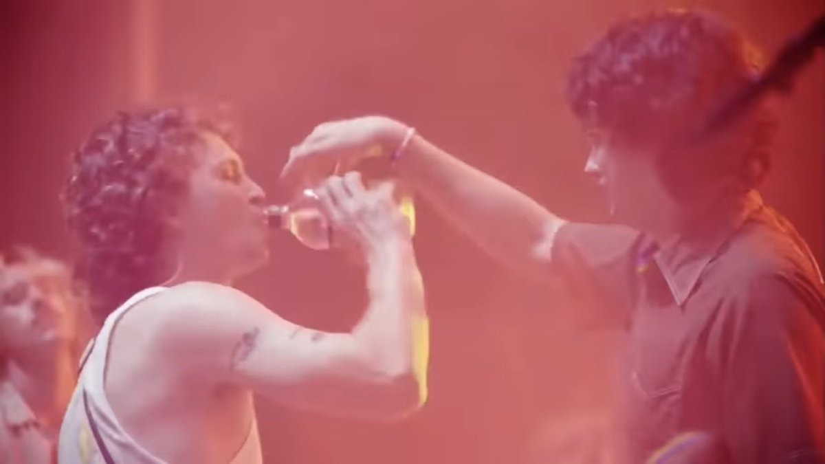 Gonzo || they/them || River song kinnie 💙 tweet media