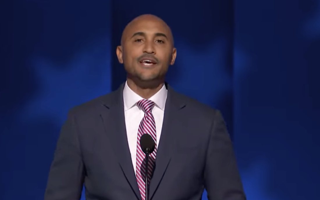 Phil_Lewis_'s tweet photo. "A California poet named Kendrick Lamar recently reminded us that sometimes you gotta pop out and show 'em. Well America, it's time to pop out and vote." - Alabama congressional candidate Shomari Figures #DNC https://t.co/G2eDNJSNqH