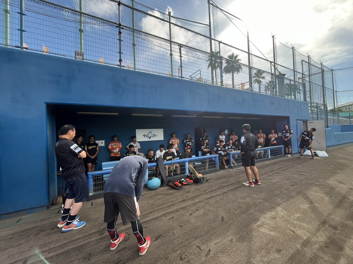 45sunshines's tweet photo. /
おはようございます☀️
\
本日から3日間 #埼玉西武ライオンズ キャンプ地の #南郷スタジアム に #火の国サラマンダーズ を迎えてのホームゲームです🔥
勢いそのままに今日も勝てるよう応援よろしくお願いいたします✨
#大淀開発株式会社
#宮崎県 #日南市 #スポーツ
#独立リーグ #野球 https://t.co/sVhIhrd7DP