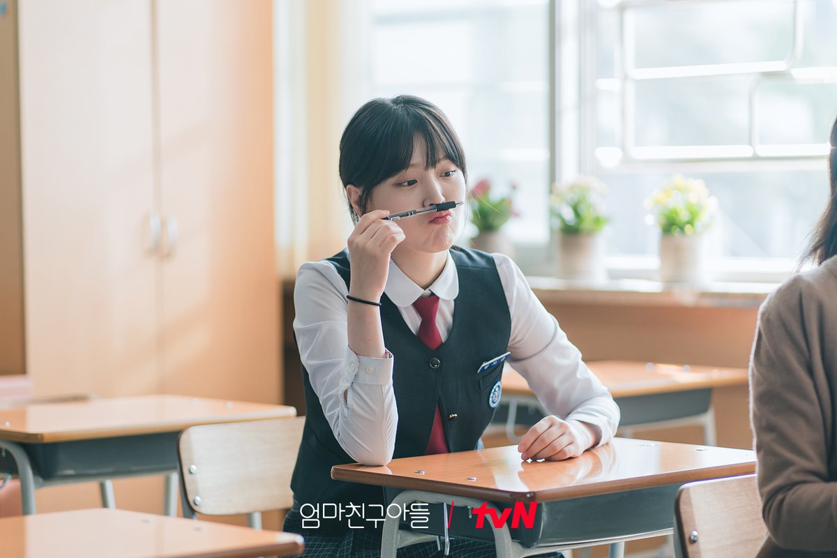 tvN drama tweet media