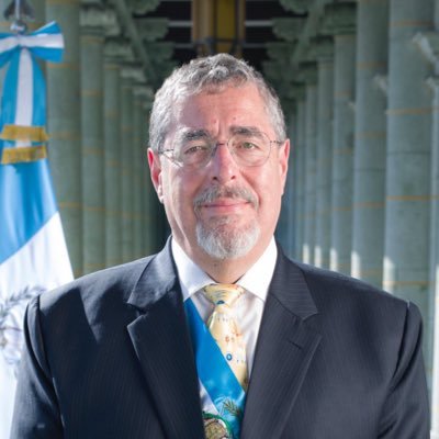 🚨| ULTIMA HORA: El Presidente Bernardo Arévalo de Guatemala habla sobre el #golpedeestado que ha hecho el Supremo de Venezuela: "La crisis en Venezuela es indiscutible... el régimen de Maduro no es democrático y no reconocemos su fraude." 🇻🇪🇬🇹