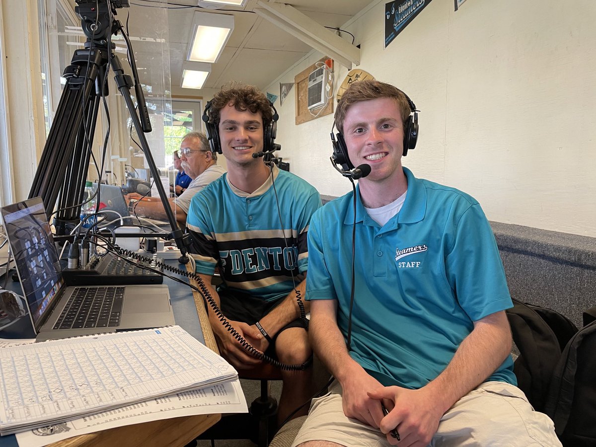 RayDunne975's tweet photo. Tonight starts my third year doing work w/ Temple’s live sports broadcasts.

Fitting that it began w/ one of my biggest mentors at Temple, @mattfine70, alongside me on the mic. 

Also, very cool that I can now say I’ve called games alongside two generations of Fines (@afine04). https://t.co/1RLpxFFYMU