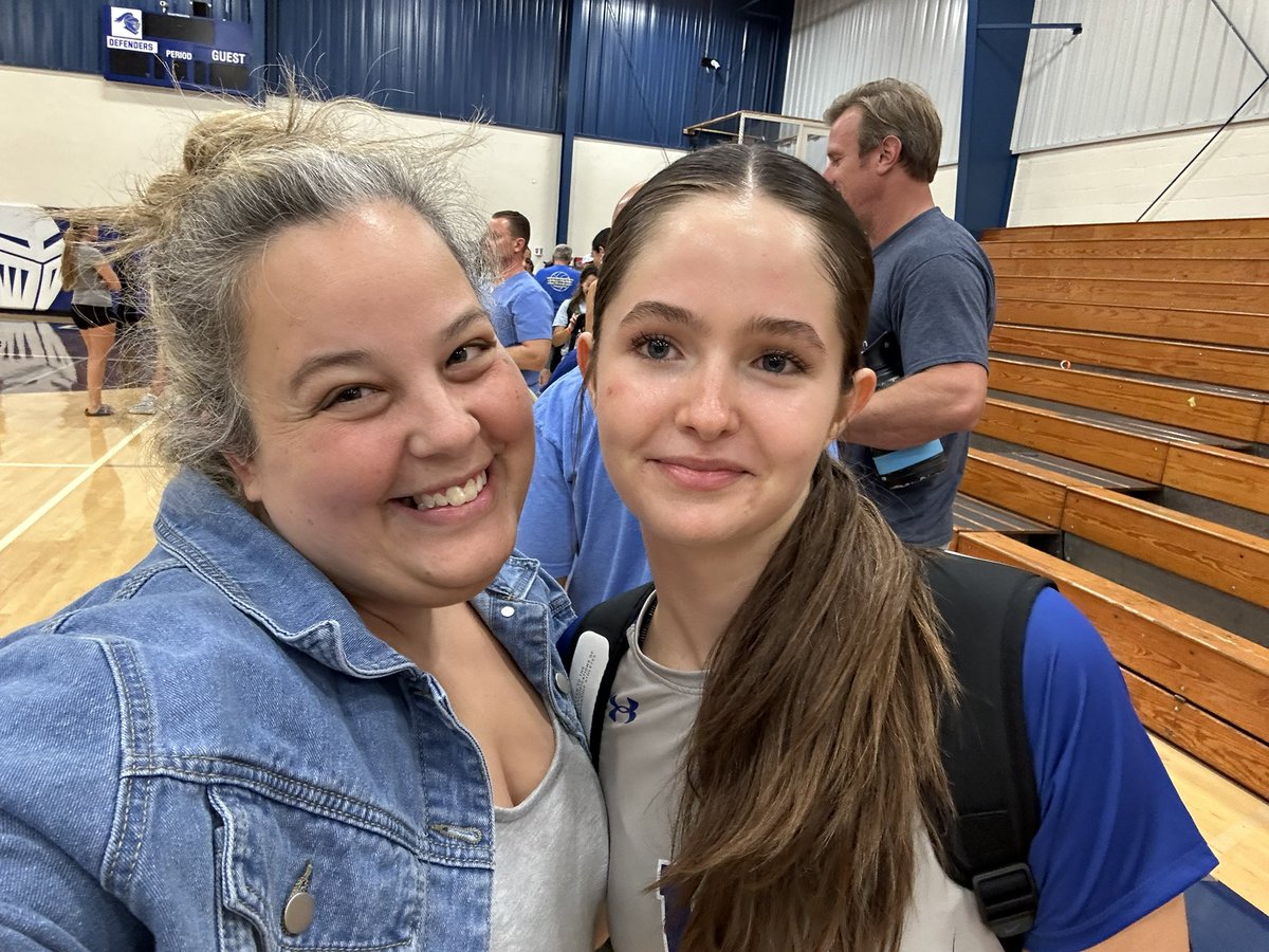 Lindsay Greene tweet media