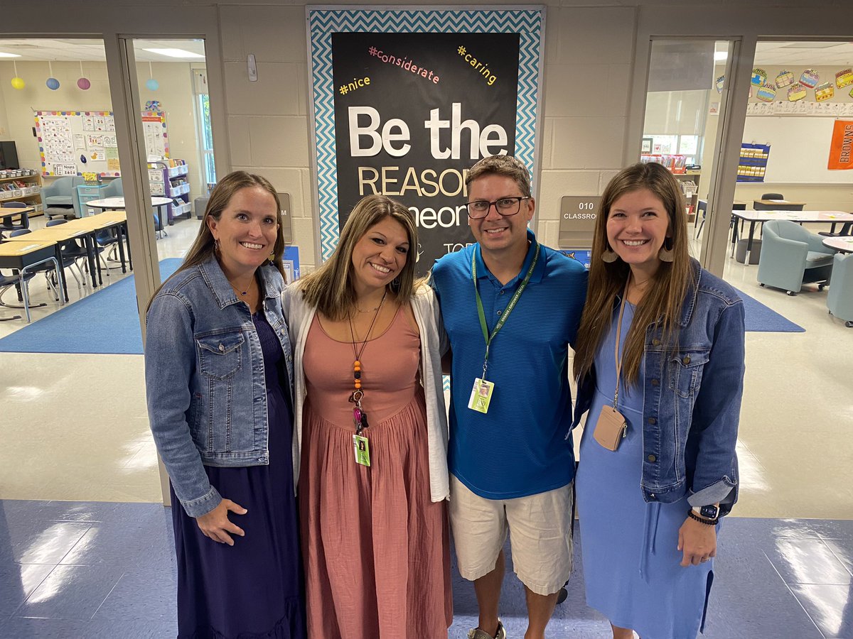 Bellar Bunch tweet media