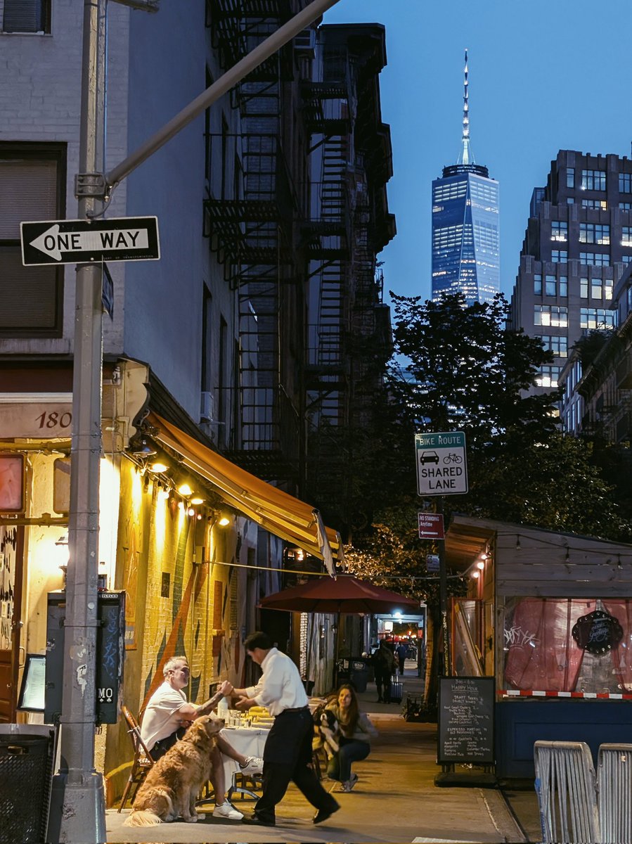 SarahYanezR's tweet photo. August 22, 2024 (235/366)
SoHo, Manhattan, New York City https://t.co/JTzipP6dVn
