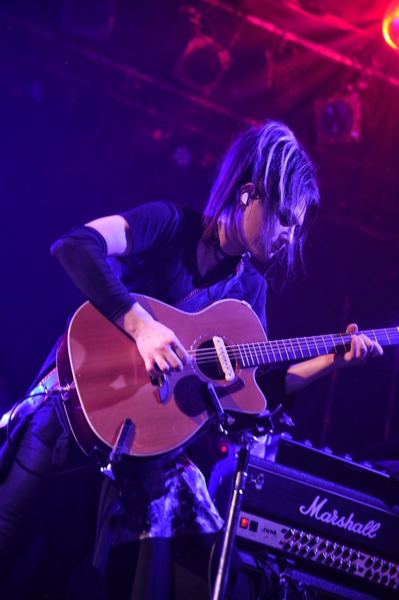 YUKI_Snowman_XX's tweet photo. おはよう^_^
昨日はRayflower fleekツアーファイナル、改めてありがとう！
地方現地の方も、地方に駆けつけてくれて応援してくれた方も、本当にありがとう！
自宅に帰ってから、定点カメラのライブ映像を見て自画自賛しますが、はやり良いライブでした^_^
みんなの声もめっちゃ入ってて、胸熱でした！ https://t.co/q9BB4fmbqs