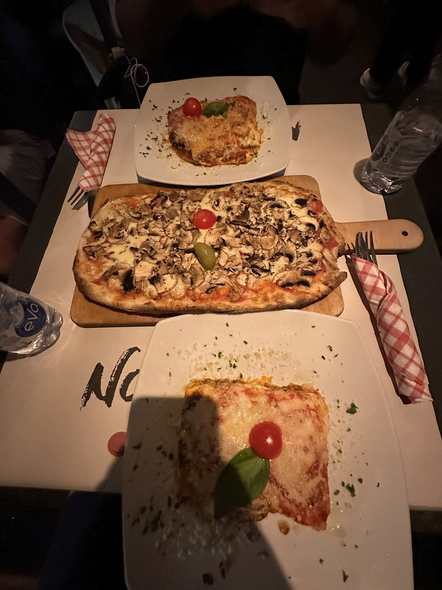 Int8a1's tweet photo. Roma 🇮🇹 https://t.co/Hsm2ugHeL4