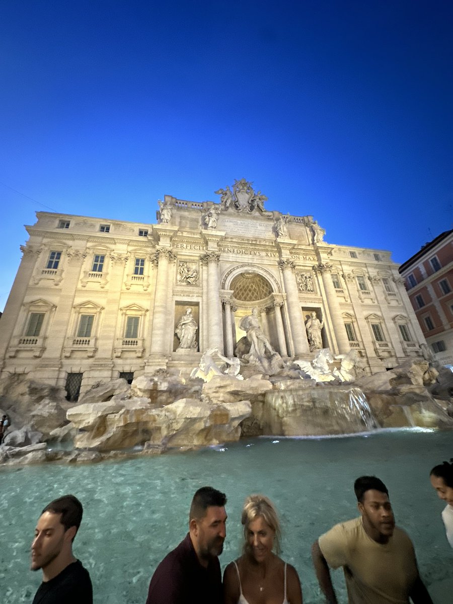 Int8a1's tweet photo. Roma 🇮🇹 https://t.co/Hsm2ugHeL4