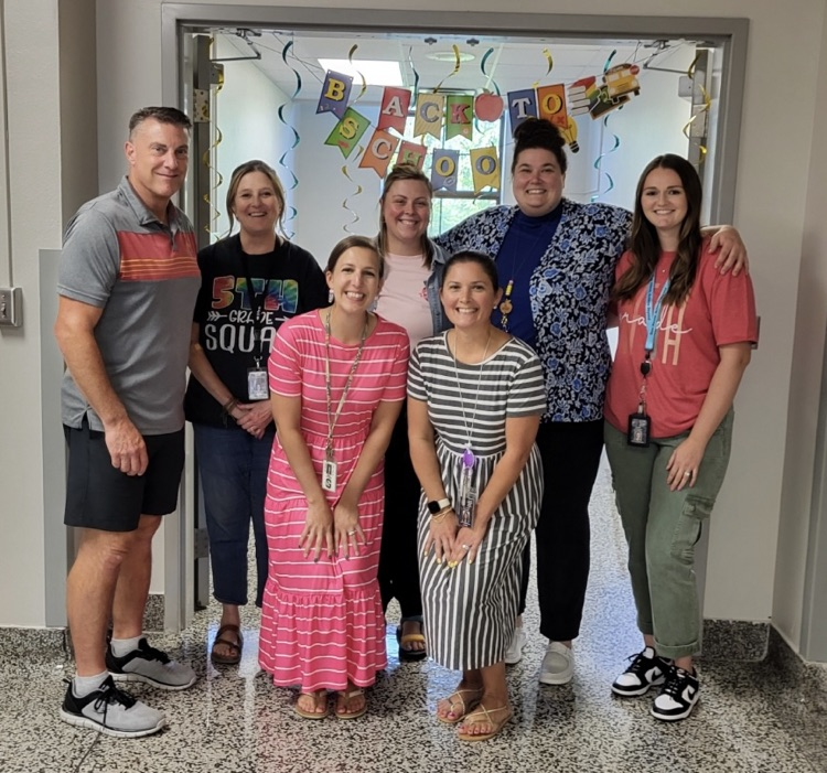 GCSD_Westelem's tweet photo. 4th and 5th Drop Off Supplies Night was a hit! The 4th and 5th grade teams are all set and can't wait to welcome our amazing students tomorrow! Let's make it a fantastic year! π #BackToSchool #ExcitedForLearning https://t.co/TrPMWPjLsY