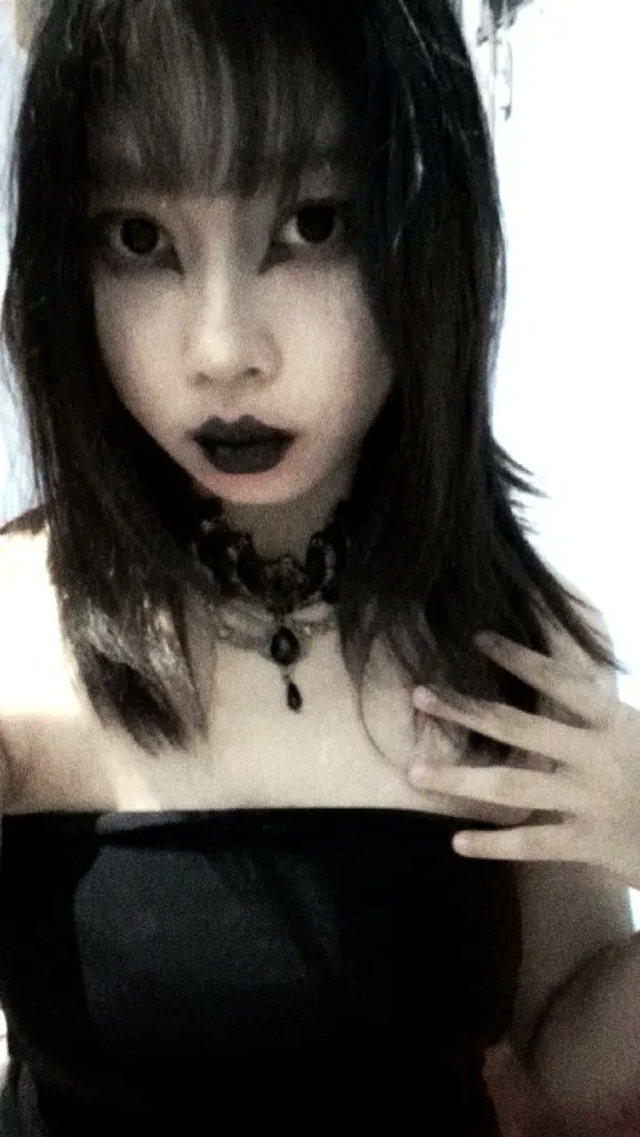 carmen ☆ tweet media