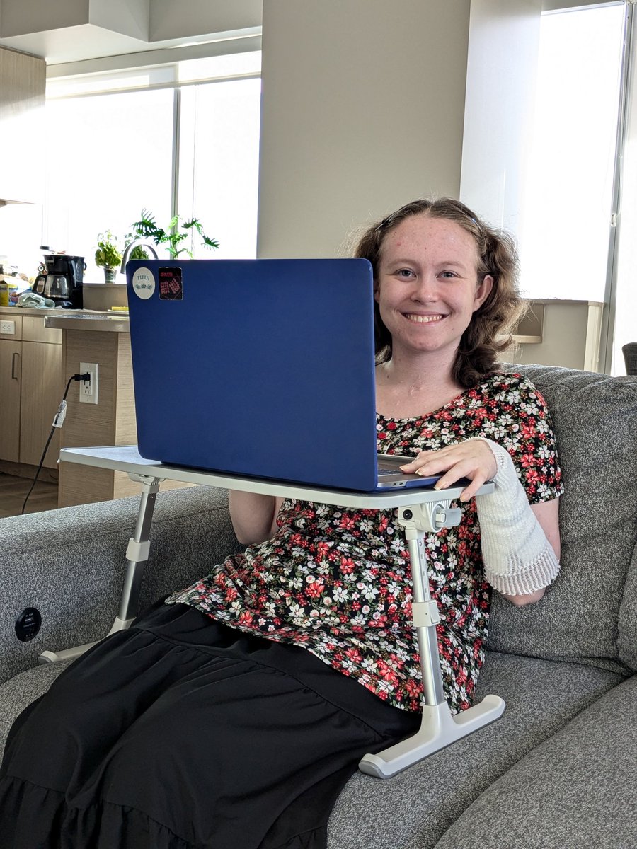 Paesani Lab (@paesanilab) on Twitter photo 🚨 Update on our Summer 2024 #DataDriven #ManyBody Tour 🚨
Our first foray into de novo protein design! Cianna has combined simulations with deep learning tools to design protein binders for human EGFR. Five of her designs will be tested by <a href="/adaptyvbio/">Adaptyv Bio</a> as part of their protein 🚨 Update on our Summer 2024 #DataDriven #ManyBody Tour 🚨
Our first foray into de novo protein design! Cianna has combined simulations with deep learning tools to design protein binders for human EGFR. Five of her designs will be tested by <a href="/adaptyvbio/">Adaptyv Bio</a> as part of their protein
