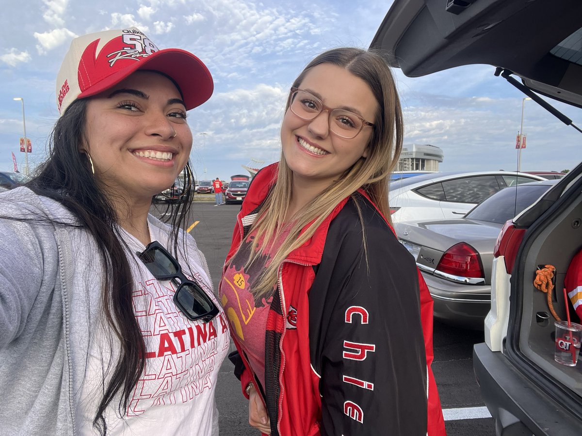 kinleeemiaa's tweet photo. #chiefskingdom https://t.co/D1eXdIsh3Z