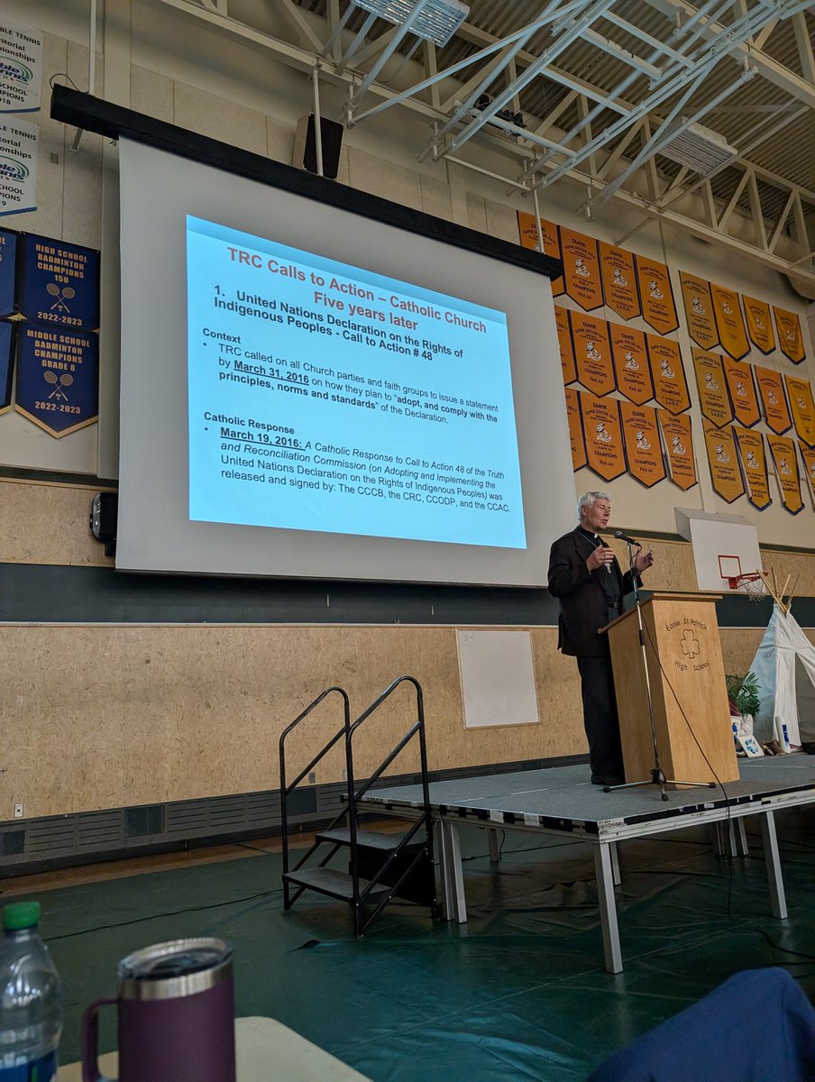 Simone Gessler tweet media