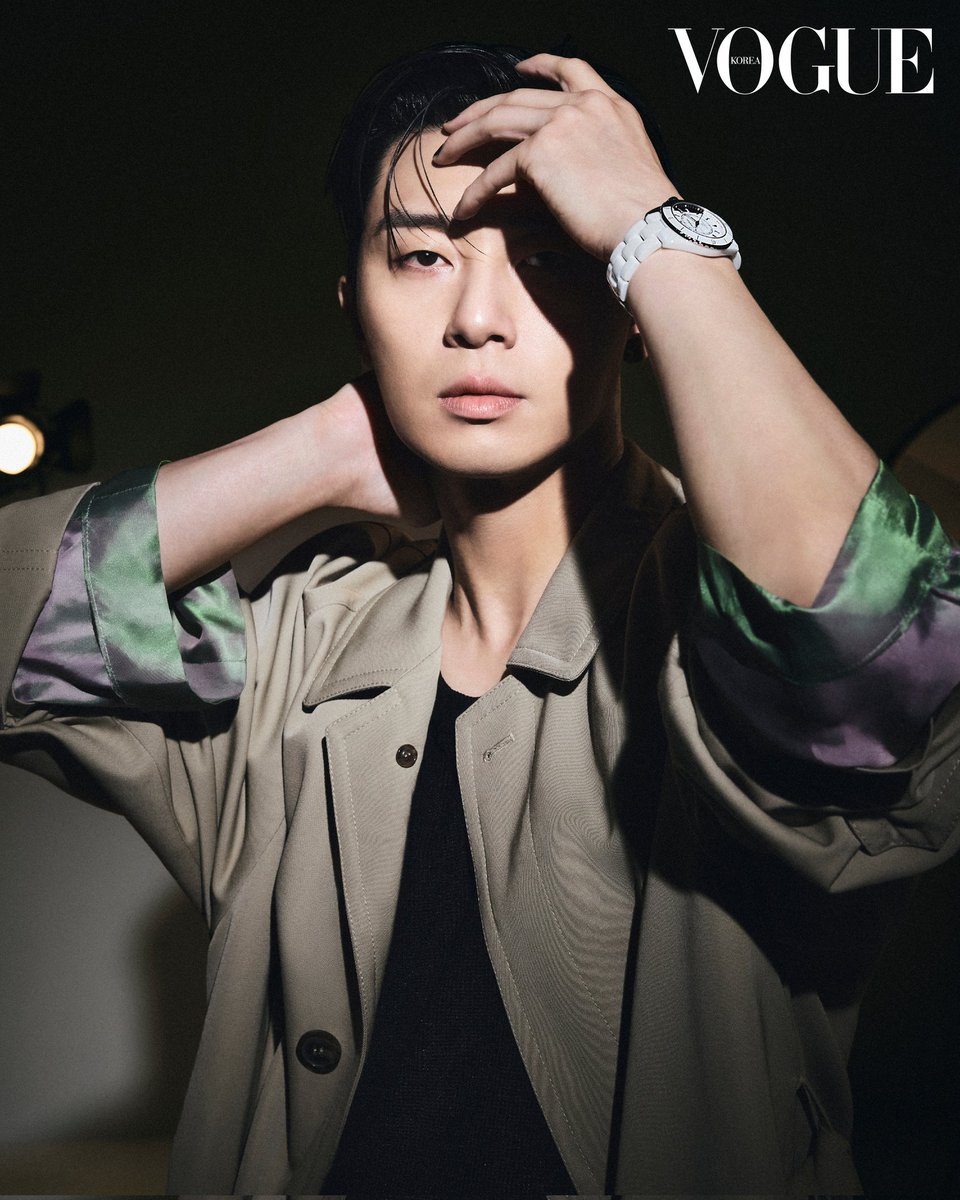 VOGUE KOREA 2024年9月号】 2024.08.23 HPより パク・ソジュンの時間は