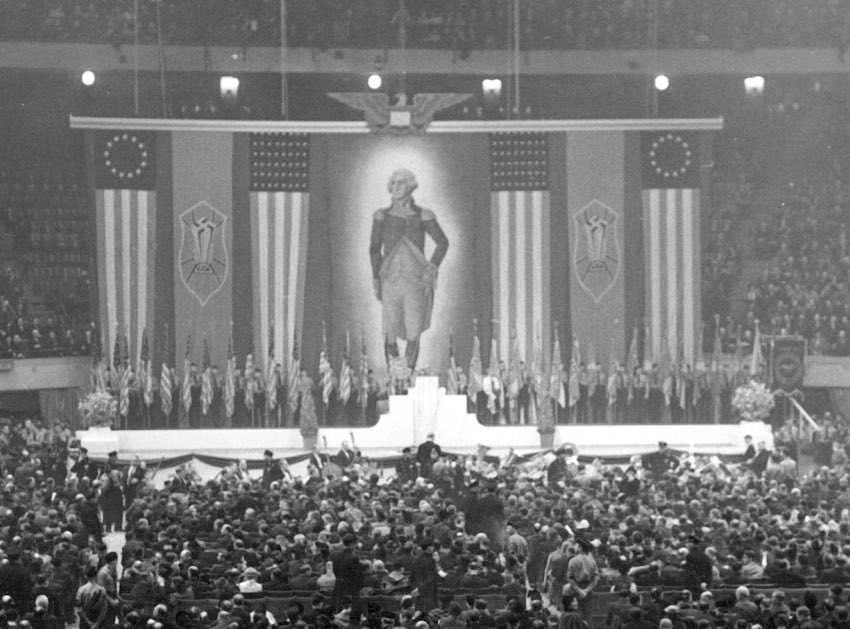 TheKavernacle's tweet photo. The DNC today https://t.co/aP0Obedfam