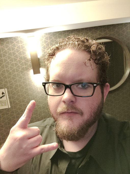 If anyone is at the Hilton Pasadena for #PMC, I'll be at the bar. Come say hi. https://t.co/CUX5XtB2<a href="/tag/pmc"class="tags">#PMC</a>