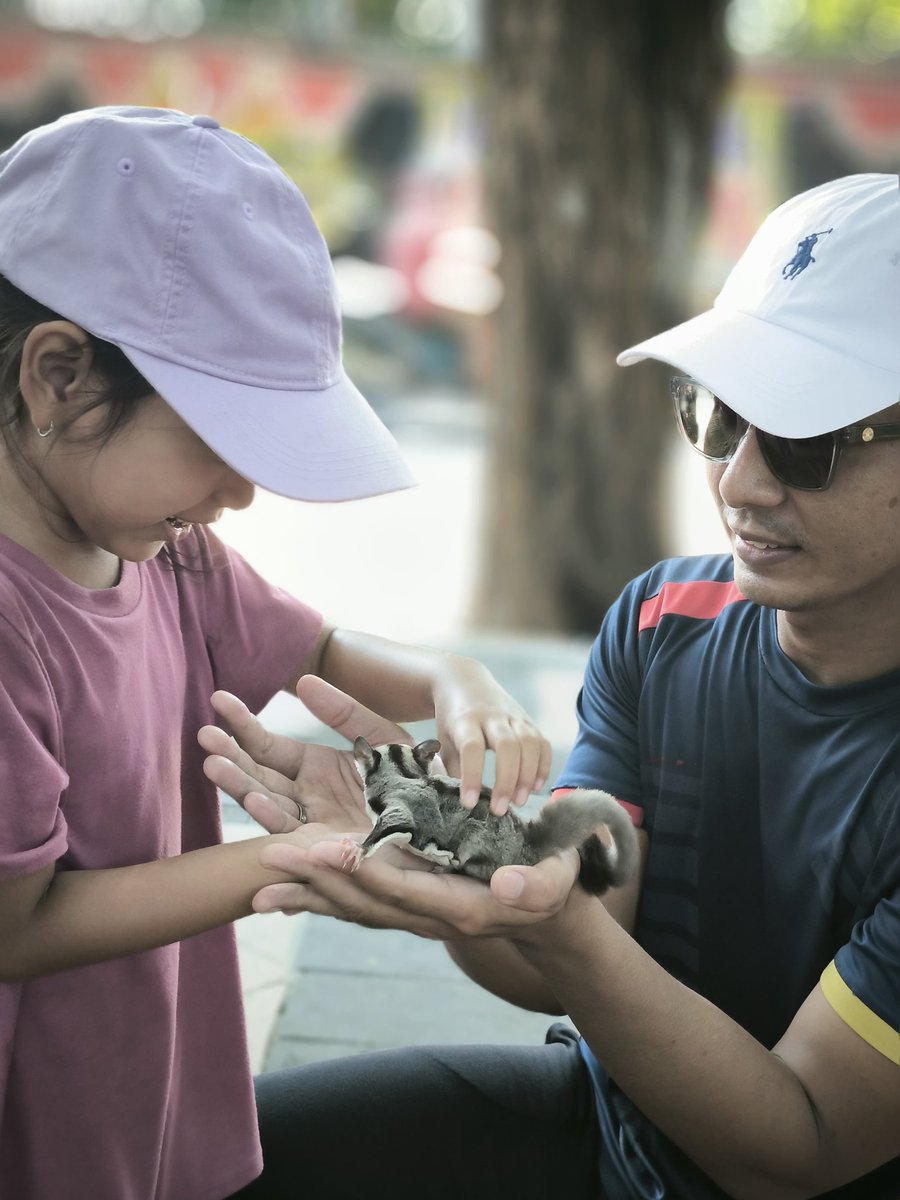 Terima kasih teman-teman atas kehadiranya, see you next gath ya 😁

Care Sugar Glider, Think KPSGI 
Ngrumat Sugar Glider, Ngilmu KPSGI
#kpsgi #csgtkpsgi #gathkpsgi #sugarglider #smg #kpsgisemarang