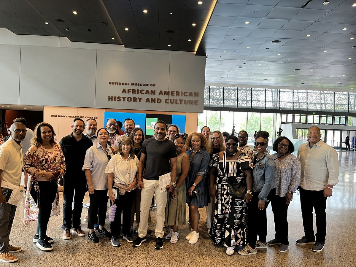 watlington_sr's tweet photo. My @PHLschools cabinet is prepared to lead in turbulent times as we launch a new school year! #AcceleratePhilly #Joy https://t.co/aHh1jaUtU2