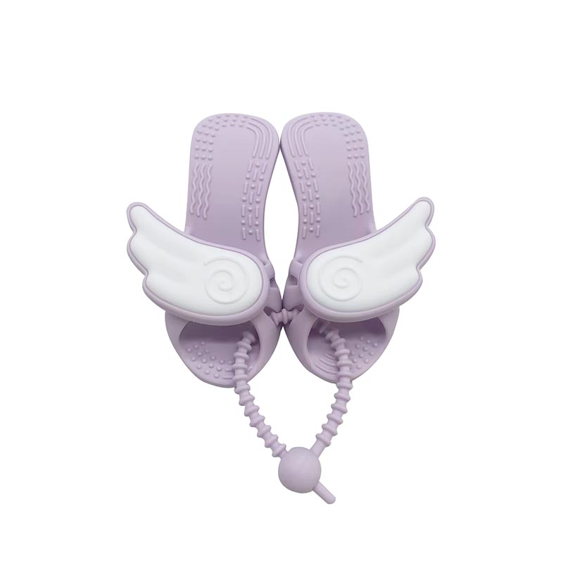 LindaLiu40415's tweet image. 👸✨ Glass Slipper Teethers for your little princess! 
🍼 Easy grip, BPA-free, food-grade silicone. Soothe teething pain with style. 
🌈 Perfect gift for the royal tot. 
Get yours at dag-silicone.com 
#SiliconeTeether #BabyPrincess #Factory