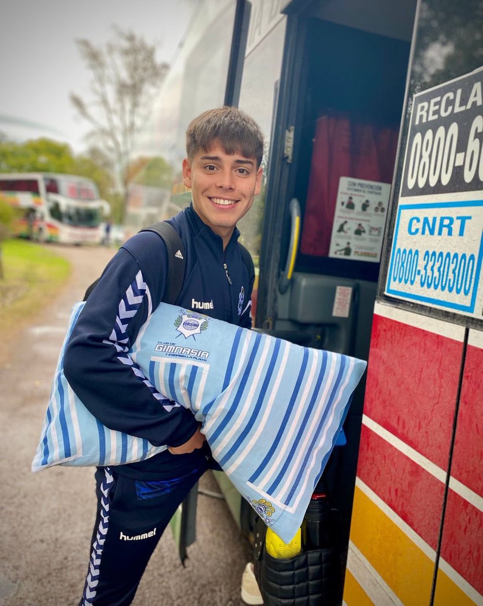 spidermantripa's tweet photo. Este Hilo va a ser en Homenaje al señorito Benjamin Domínguez

Dejo algunas fotos y videos del maleducado, cualquier aporte es bienvenido, arriba lobito💙🐺

#CGE #GELP #Triperos #BenjaDominguez https://t.co/JCCCfqmug6