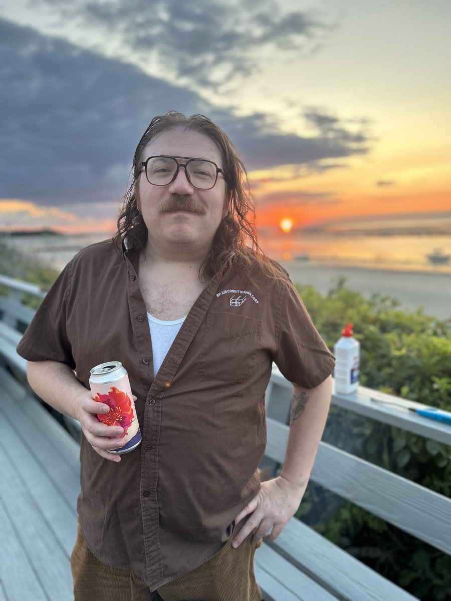 Brewster 🛣 tweet media